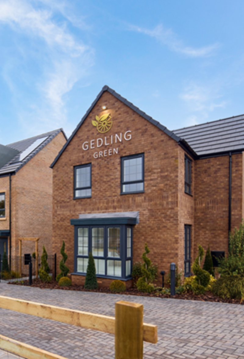 Keepmoat - Gelding Green